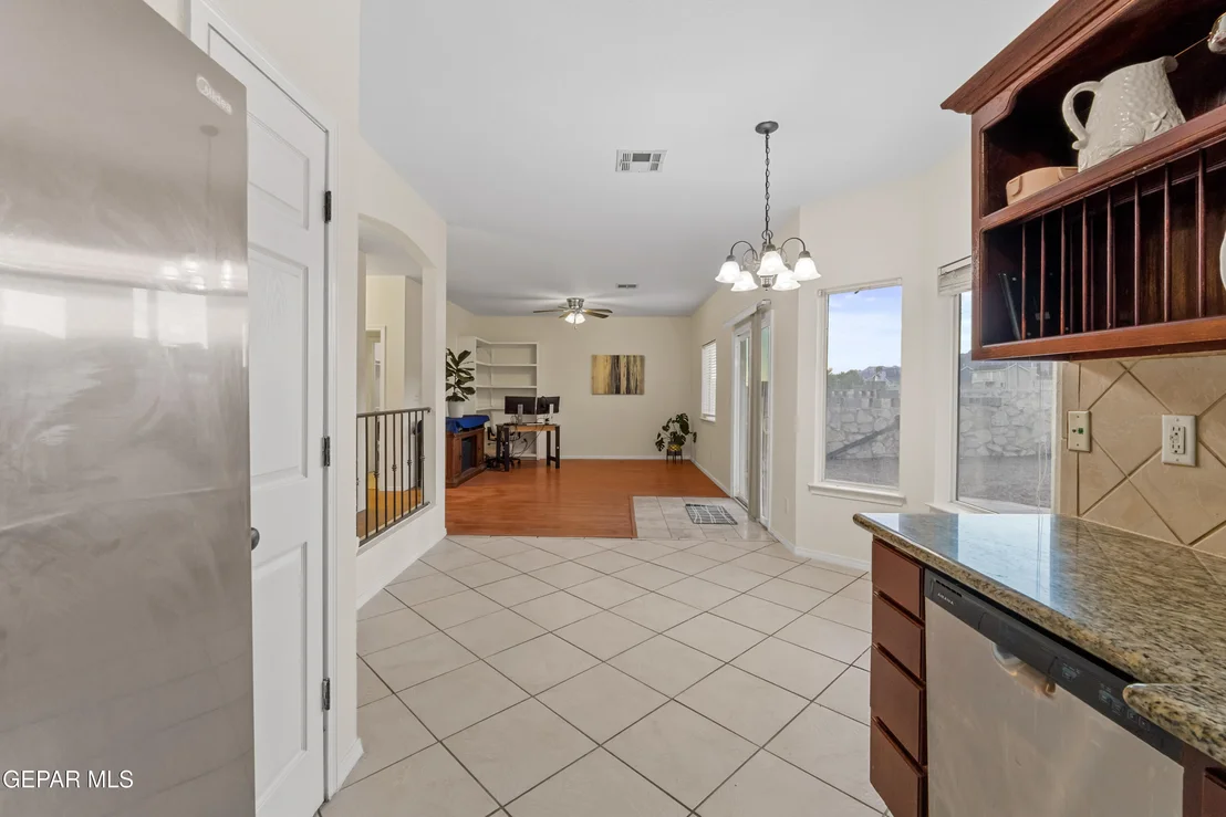 Photo of 11221 Northview Drive