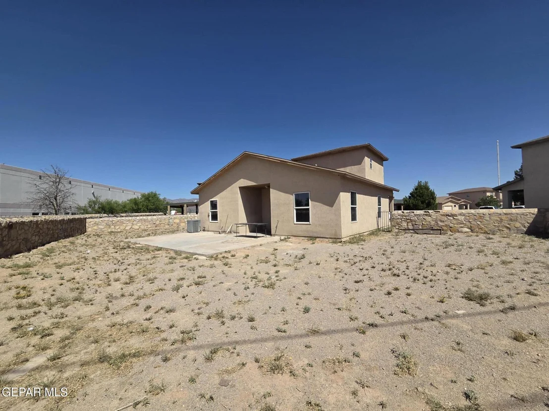 Photo of 10400 SILVERCLOUD Drive