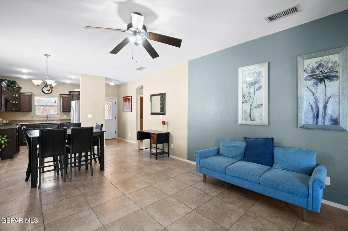Photo of 3281 GARDEN POINT Drive