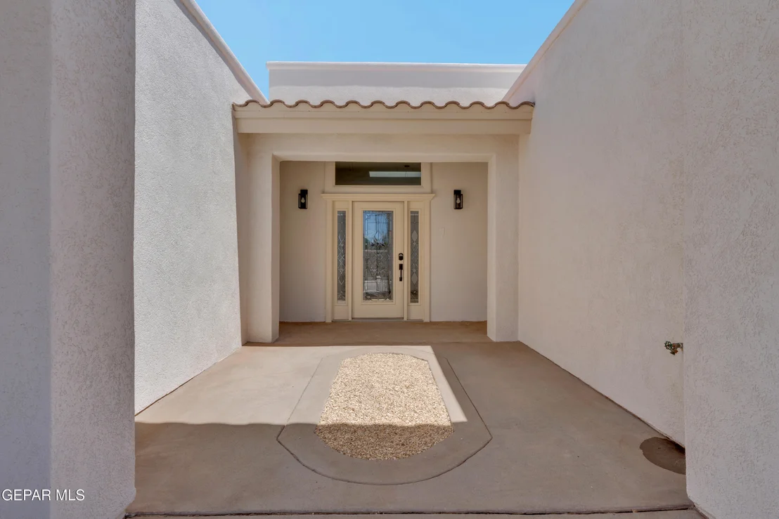 Photo of 3040 STORMY POINT Drive