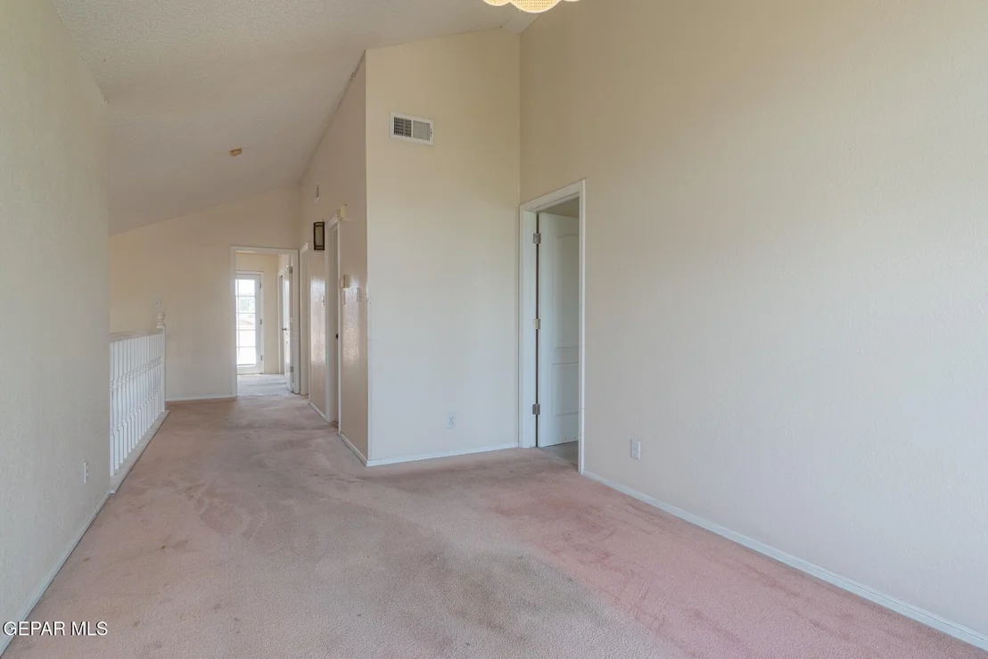 Photo of 5920 W VALLEY Circle