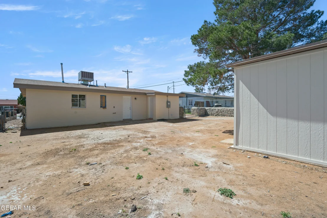 Photo of 5105 DEBEERS Drive