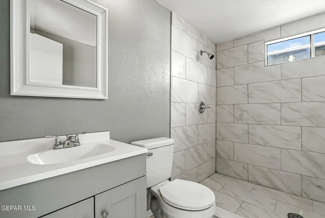 Photo of 736 Palmer Place