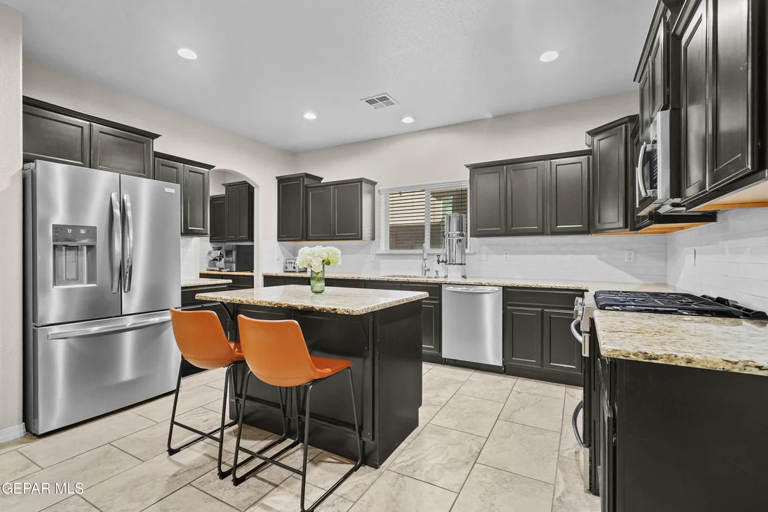 Photo of 2140 THOMAS LACKLAND Street