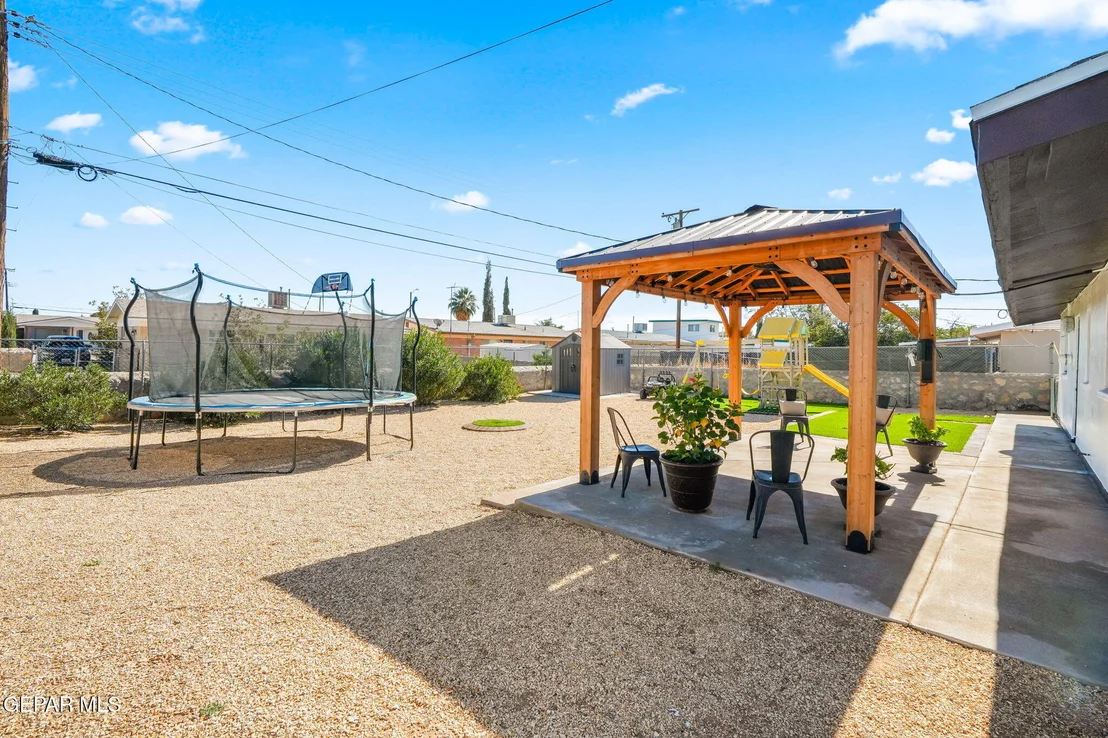 Photo of 10368 Preston Drive