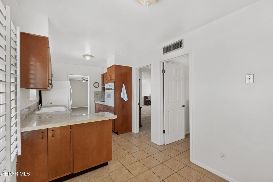 Photo of 6747 FIESTA Drive