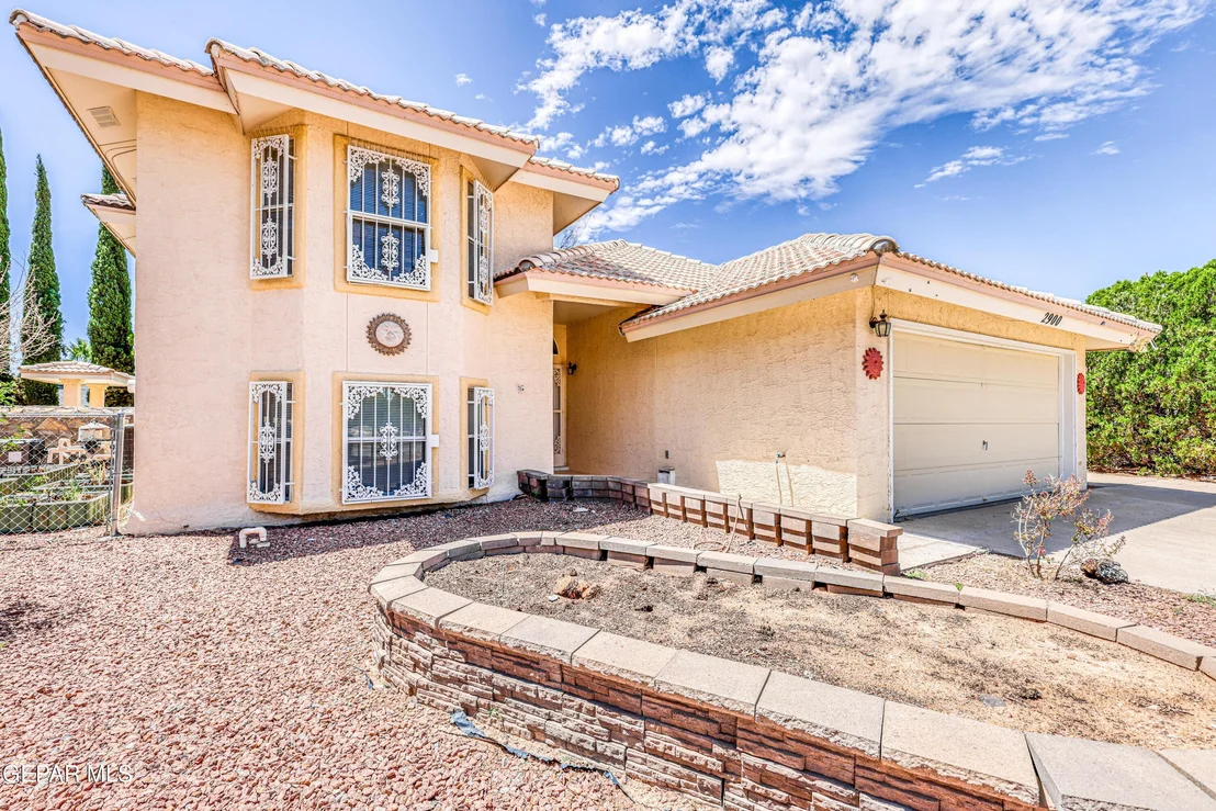 Photo of 2900 CAMARENA Place