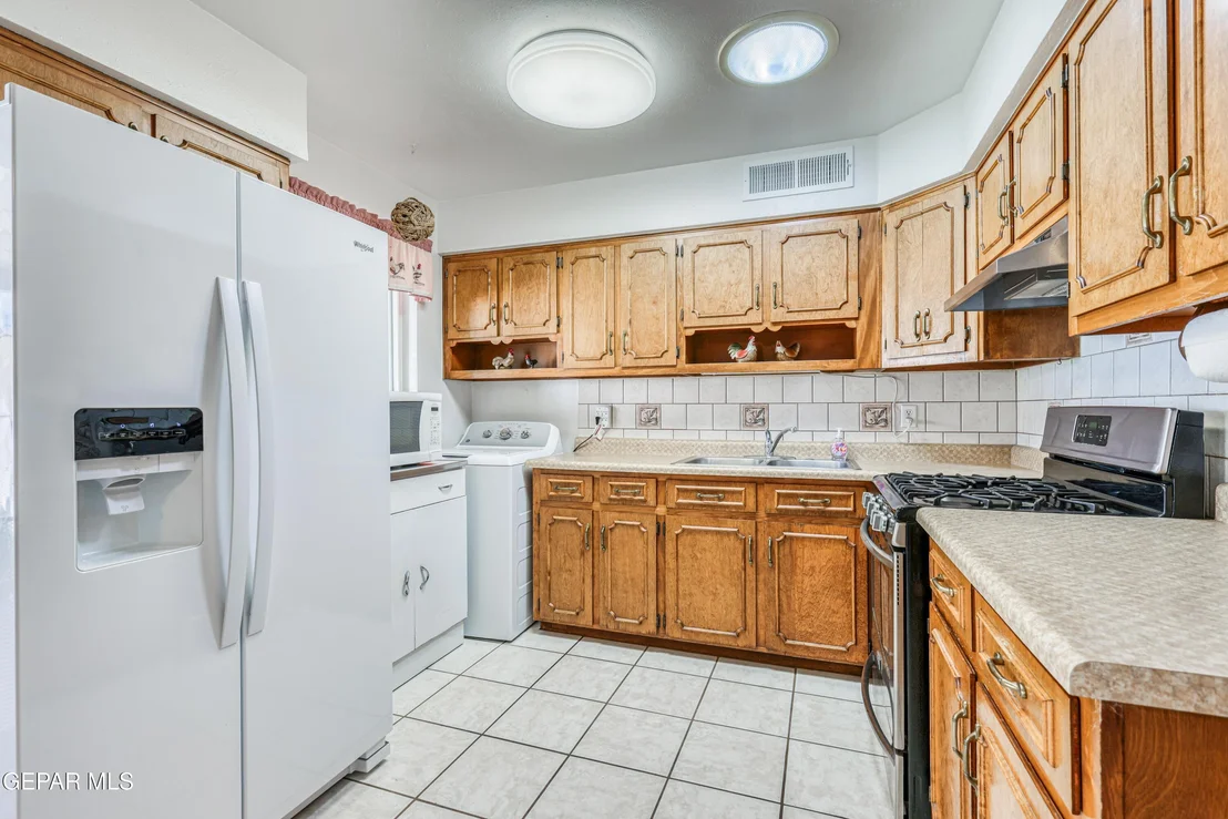 Photo of 10060 KEYSTONE Lane