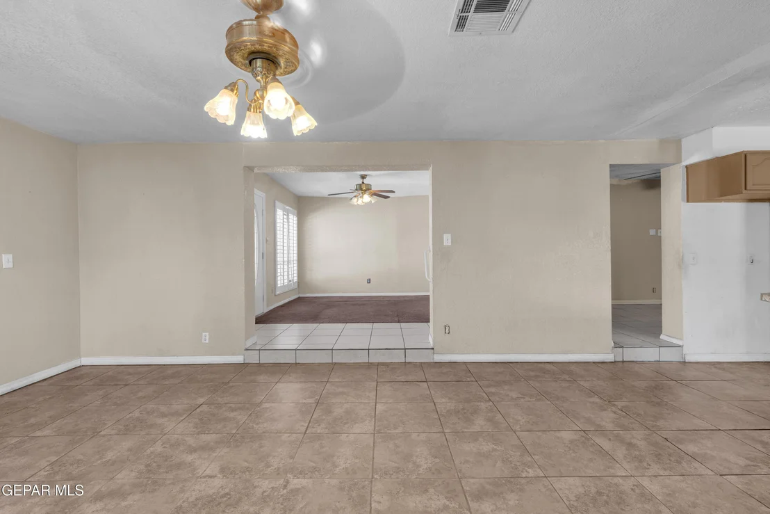 Photo of 240 PRINCETON Way