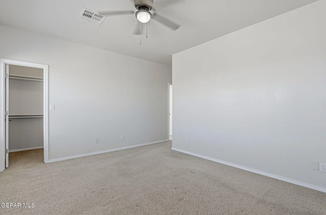 Photo of 10424 SILVERCLOUD Drive