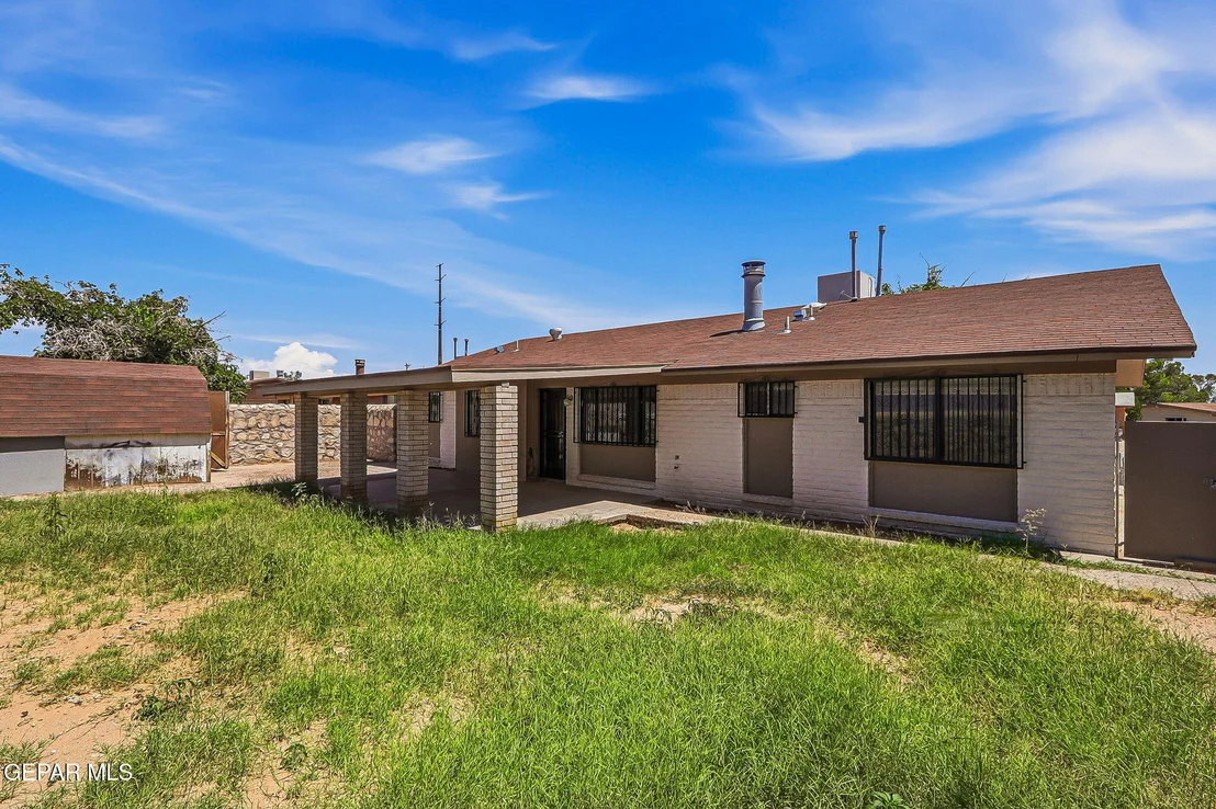 Photo of 2617 AQUATIC Lane