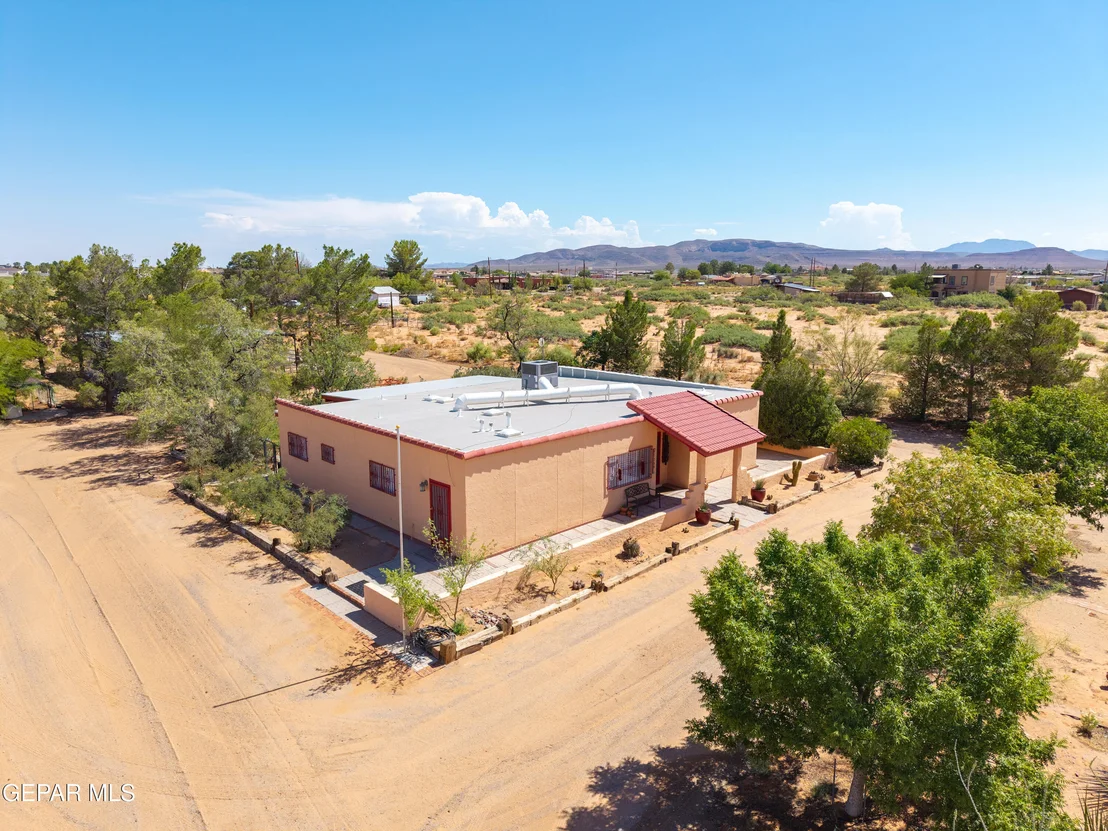 Photo of 5249 DESERT WILLOW Drive