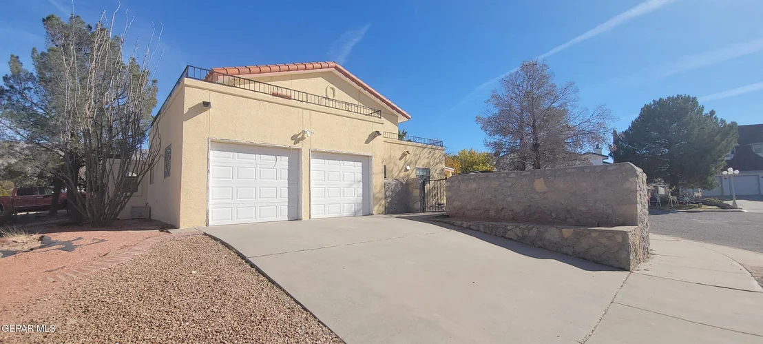 Photo of 628 BLUFF CANYON Circle