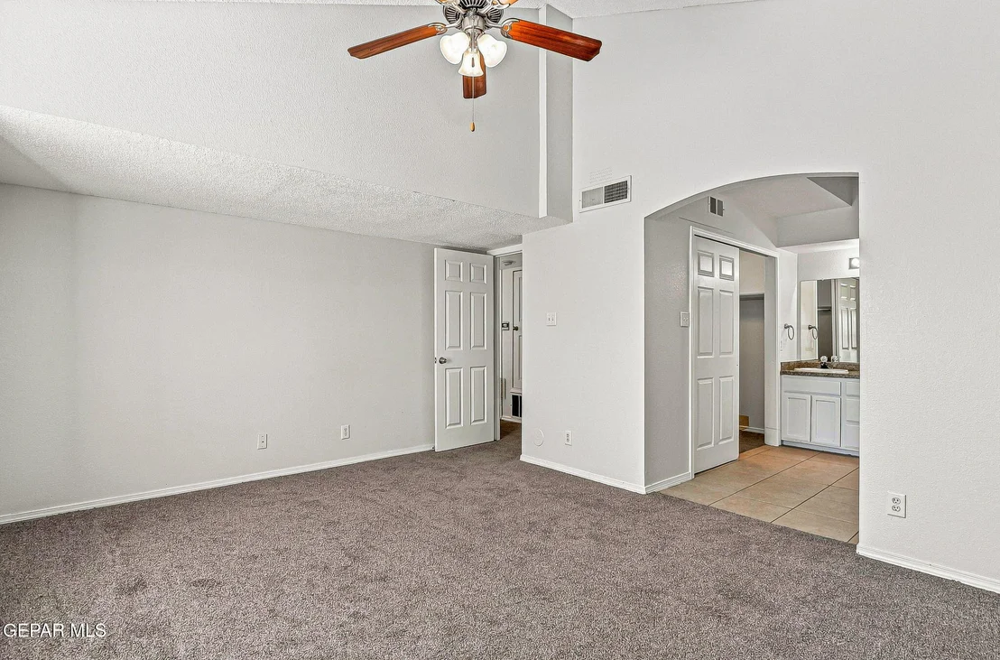 Photo of 3268 GARDEN POINT Drive