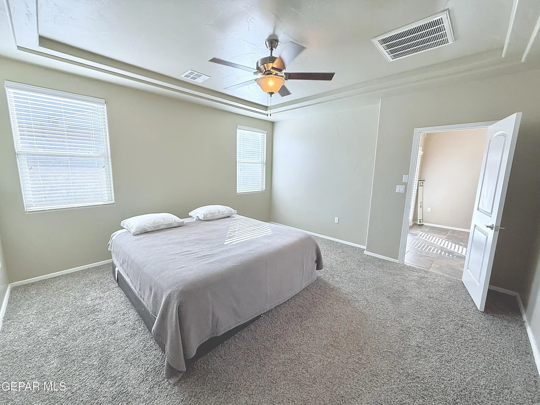 Photo of 270 SilverHill