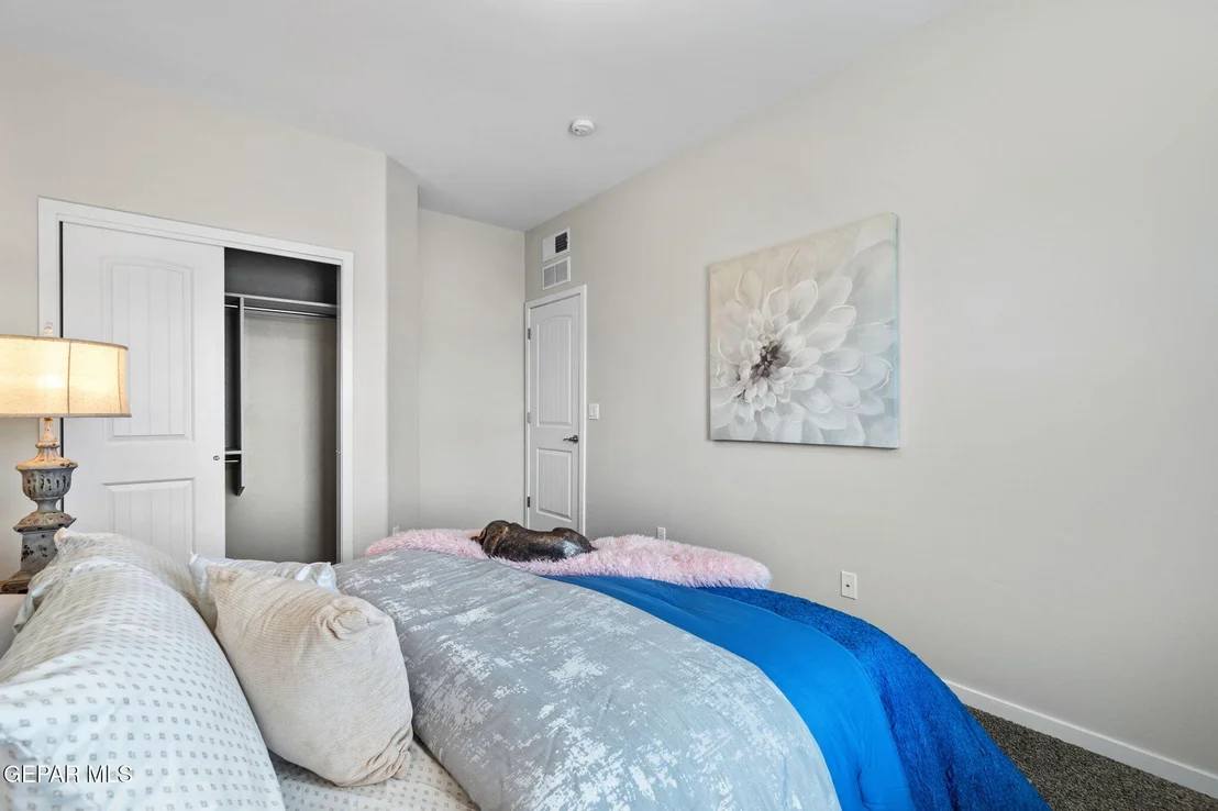 Photo of 804 BLINGWOOD