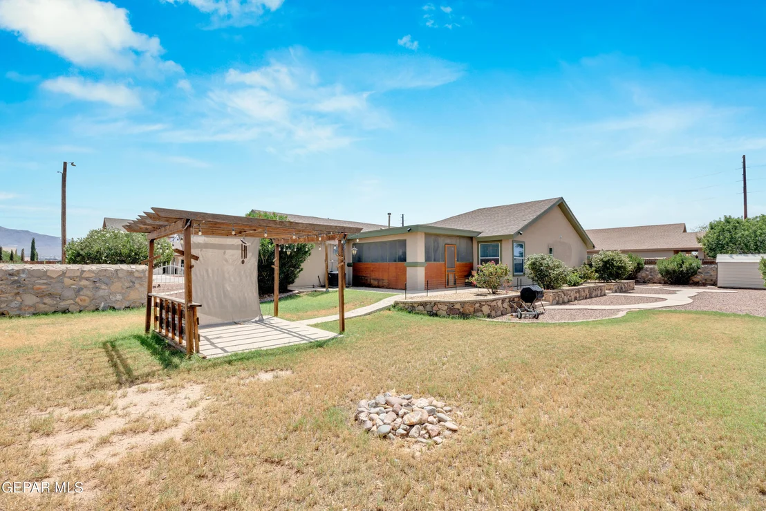 Photo of 6289 COSECHA LUNA Circle