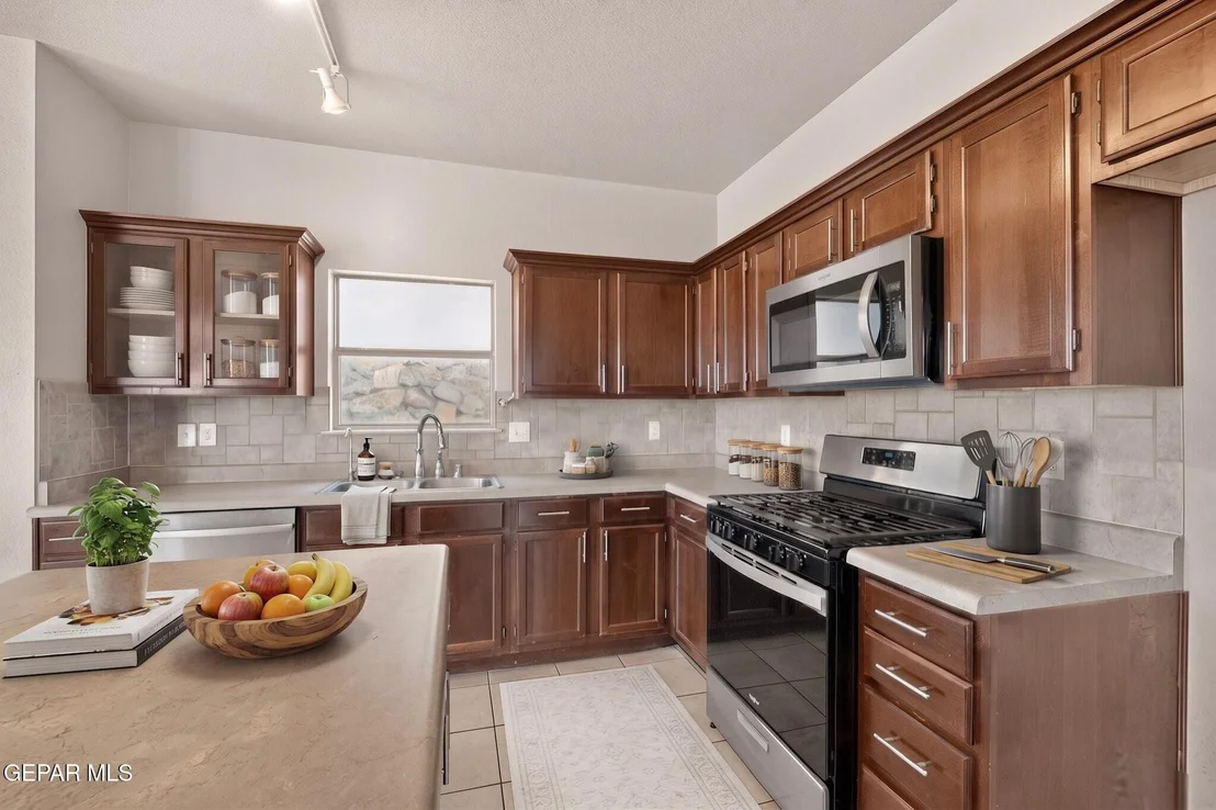 Photo of 6633 Cabana Del Sol Drive