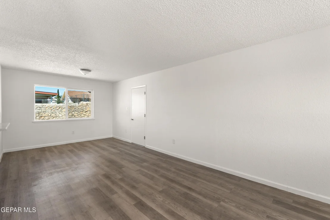 Photo of 1603 JAMES CHISUM Drive