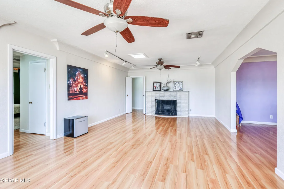 Photo of 5032 TIMBERWOLF Drive