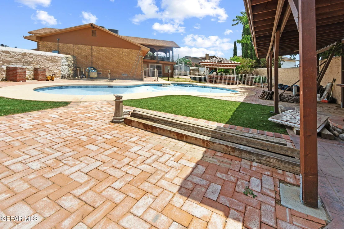 Photo of 2214 MERMAID Drive
