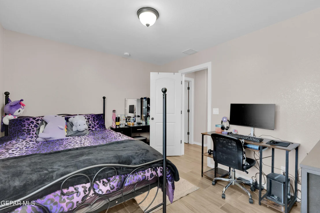 Photo of 7837 ENCHANTED RIDGE Drive