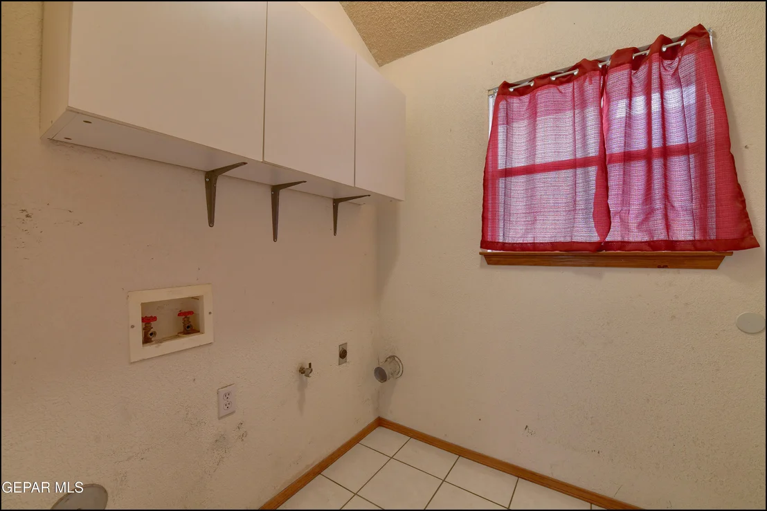 Photo of 1348 Black Ridge Drive