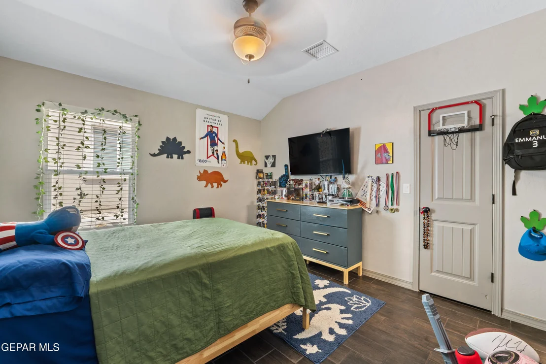Photo of 232 Reigate Drive