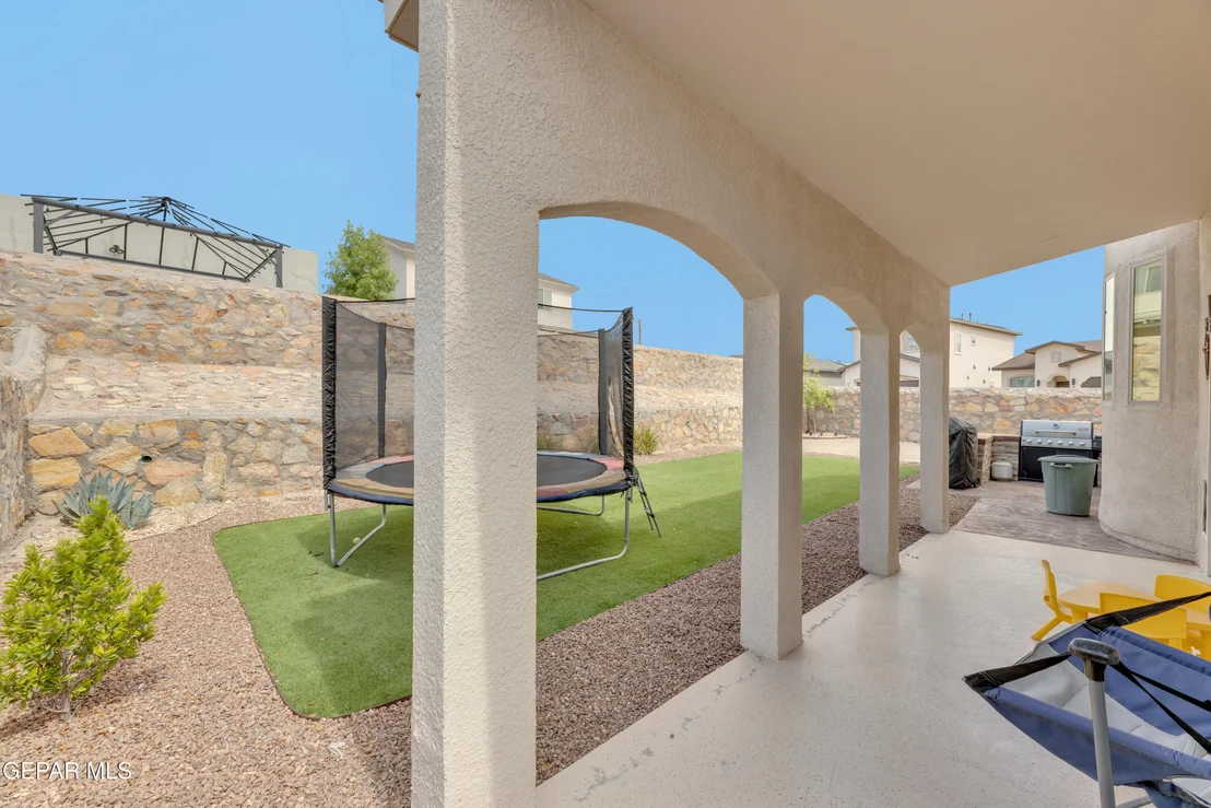 Photo of 6068 RIVET Place