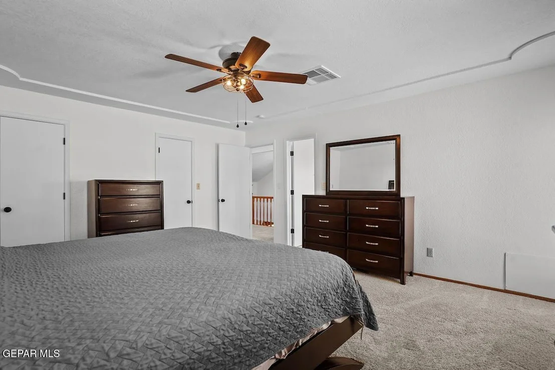 Photo of 760 CHELTENHAM Drive