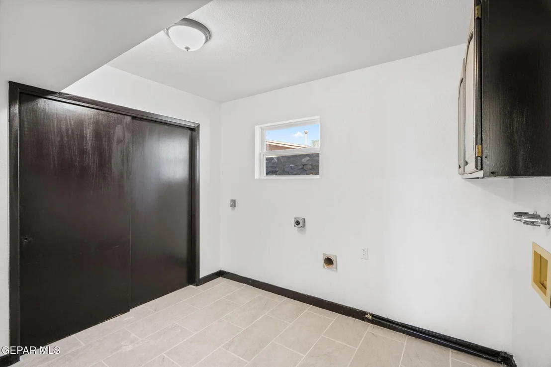 Photo of 5221 Timberwolf Drive
