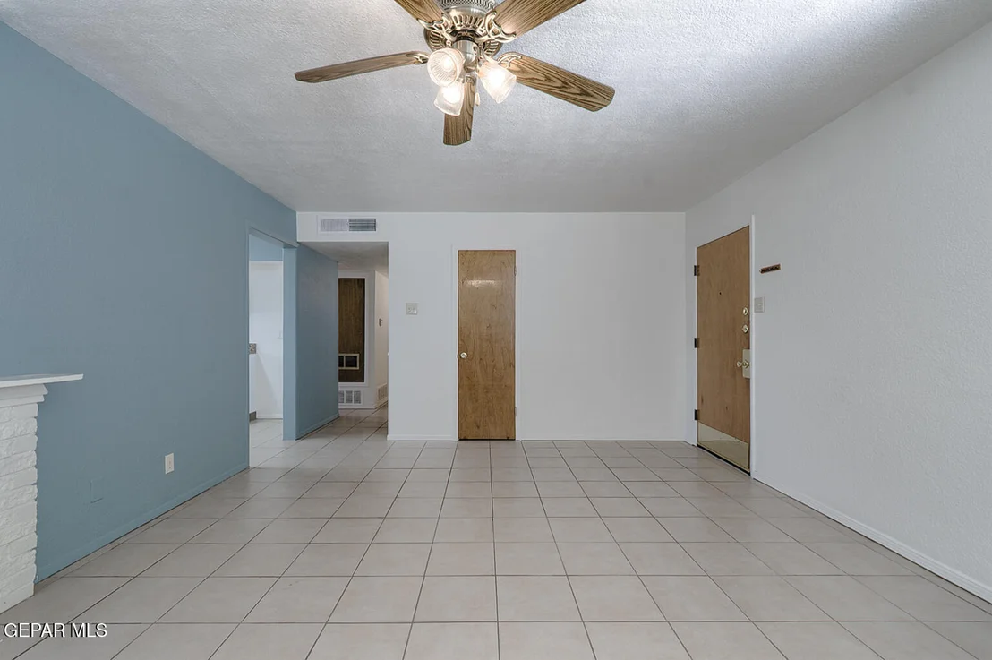 Photo of 1210 CAPER Road