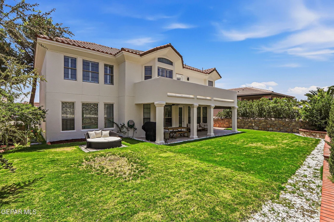 Photo of 6325 FRANKLIN RED Drive