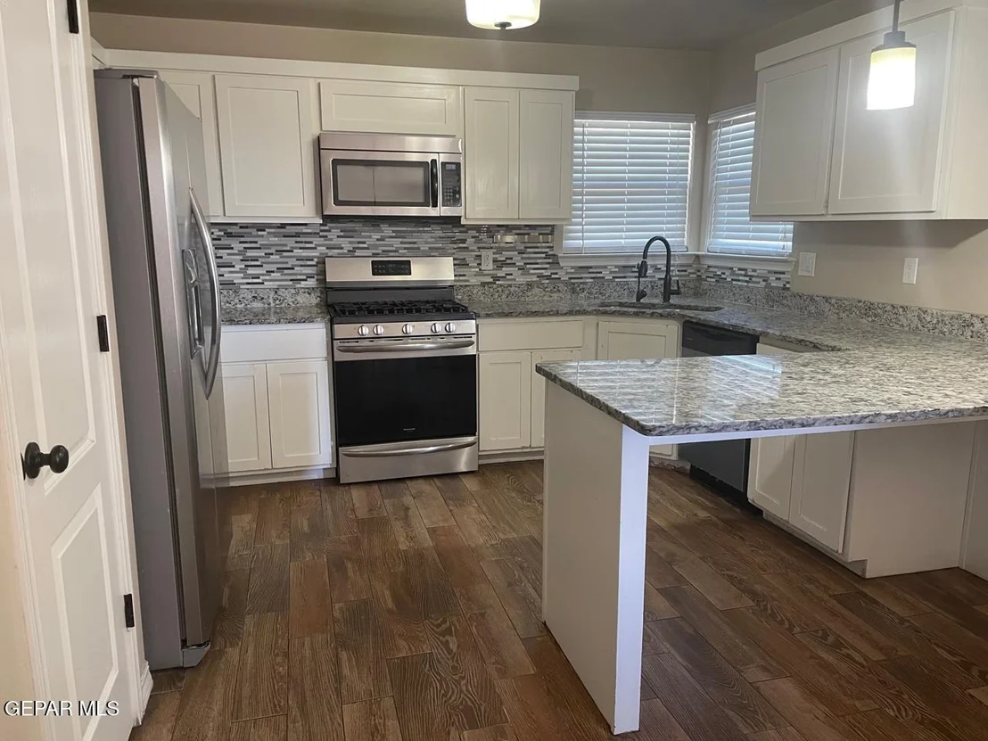 Photo of 376 AIDAN GORDON Circle