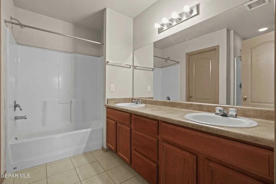 Photo of 14233 RANIER POINT Drive