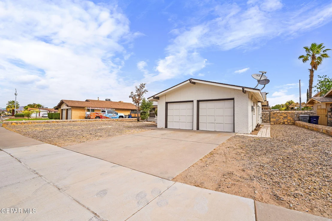 Photo of 10733 HAVENROCK Drive