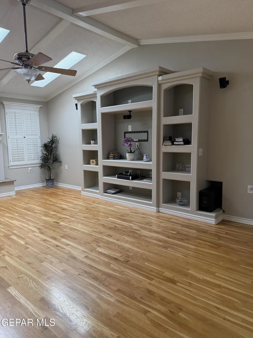 Photo of 3149 EDGEROCK Drive