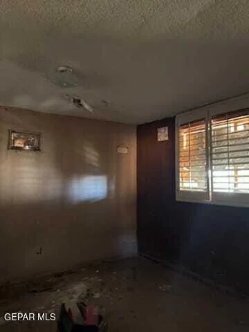 Photo of 2926 RIVERA Avenue