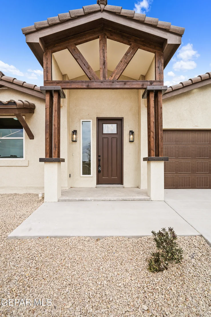 Photo of 7553 Enchanted Point Drive