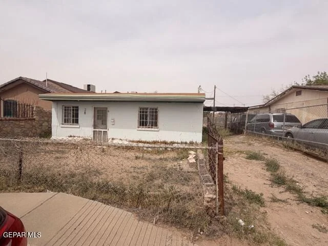 Photo of 653 LAFAYETTE Drive