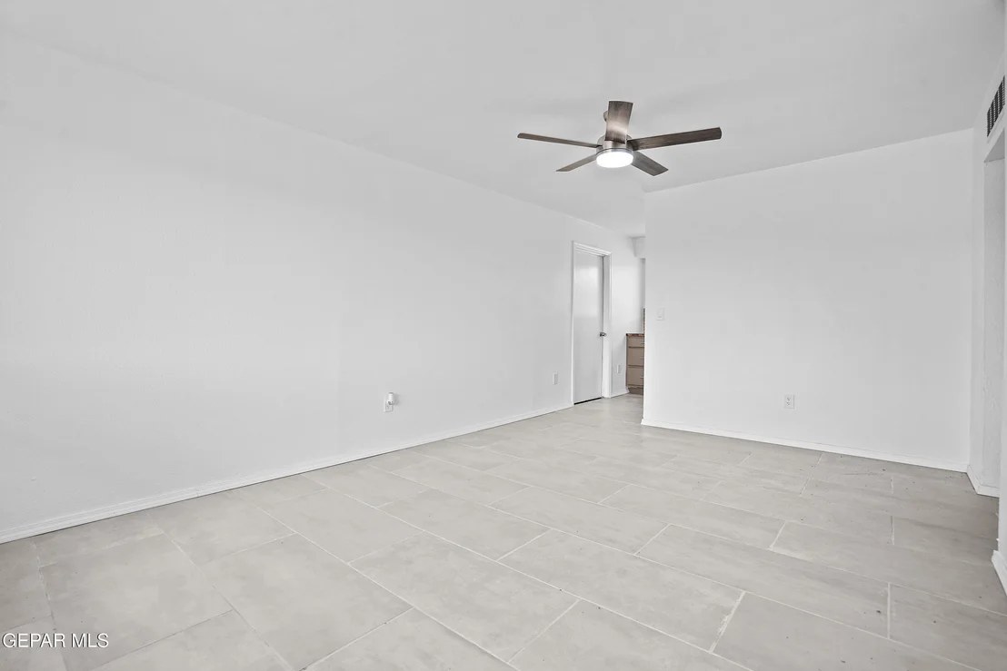 Photo of 205 CARIBE Circle