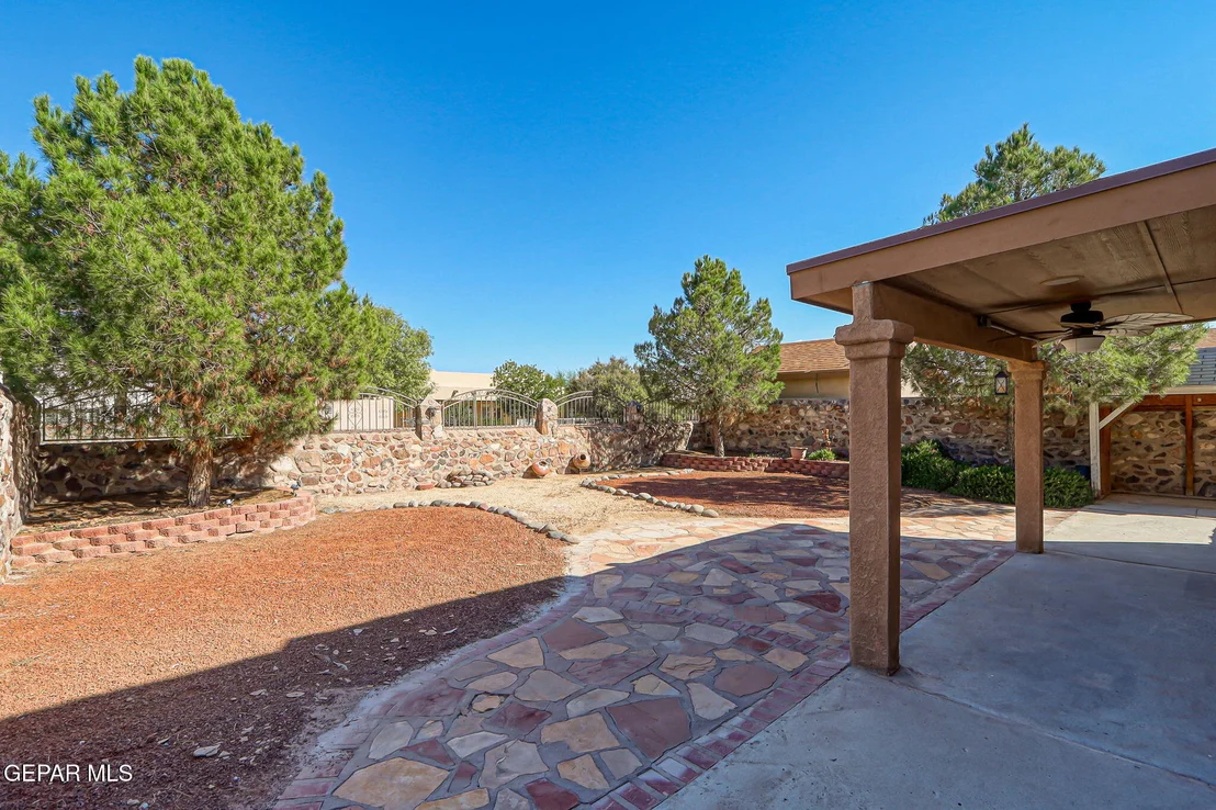 Photo of 6108 River Park Place