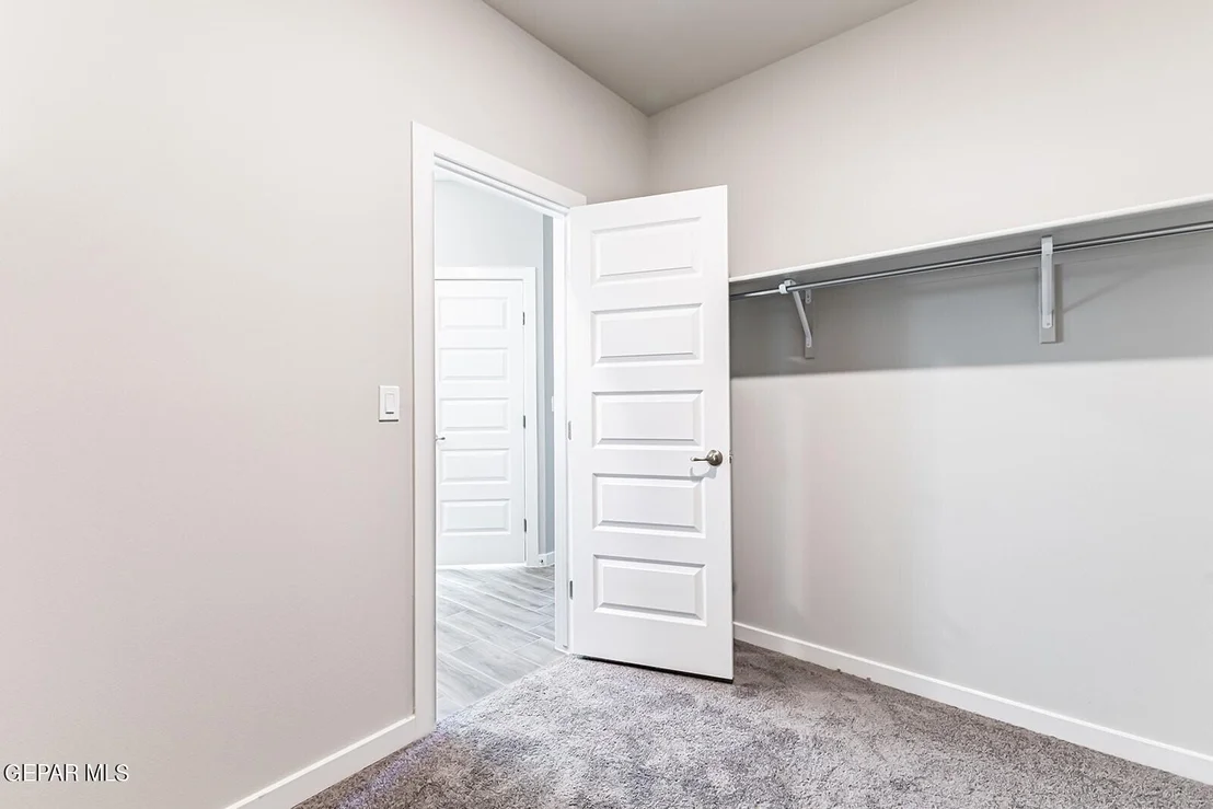 Photo of 15245 Composition Avenue