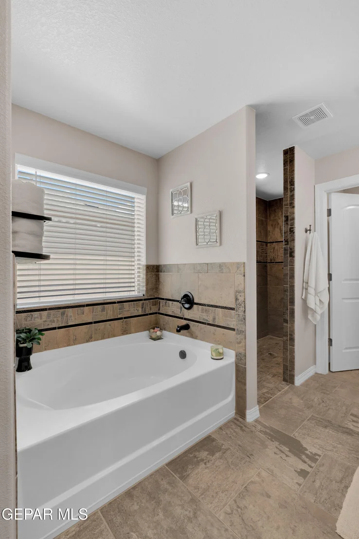 Photo of 7837 ENCHANTED RIDGE Drive