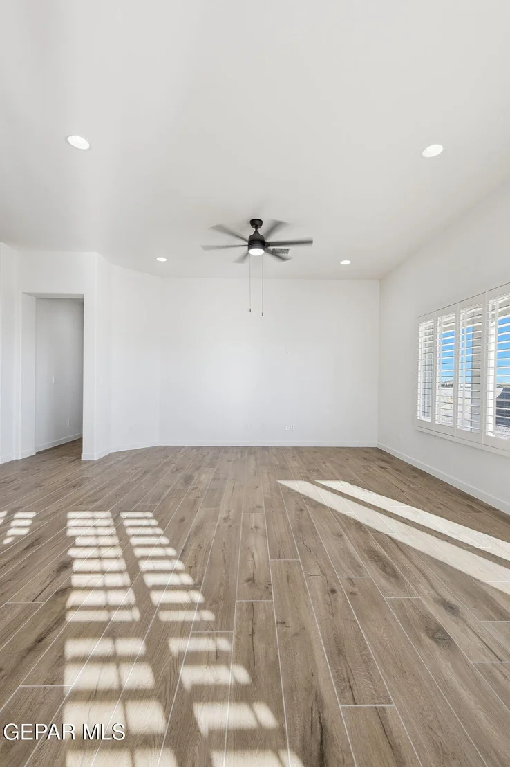 Photo of 15076 Conviction Avenue