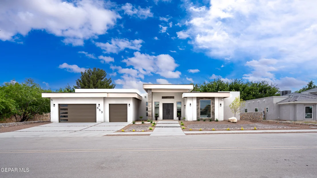 Photo of 653 BIR Circle