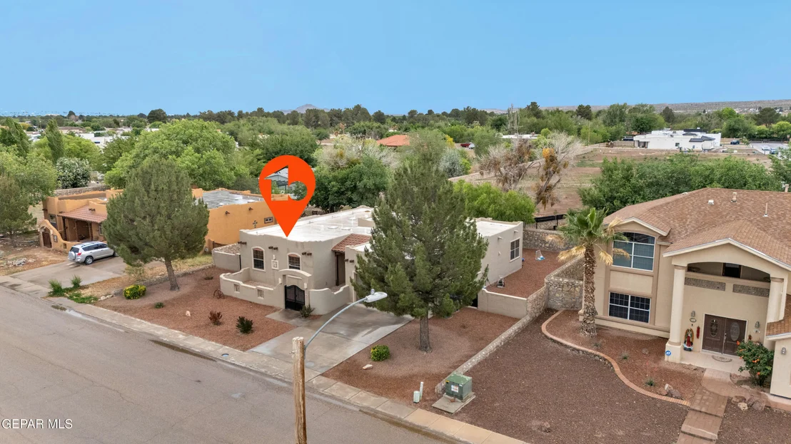 Photo of 1072 LOS MOROS Drive