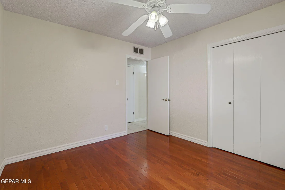 Photo of 124 Serrania Drive