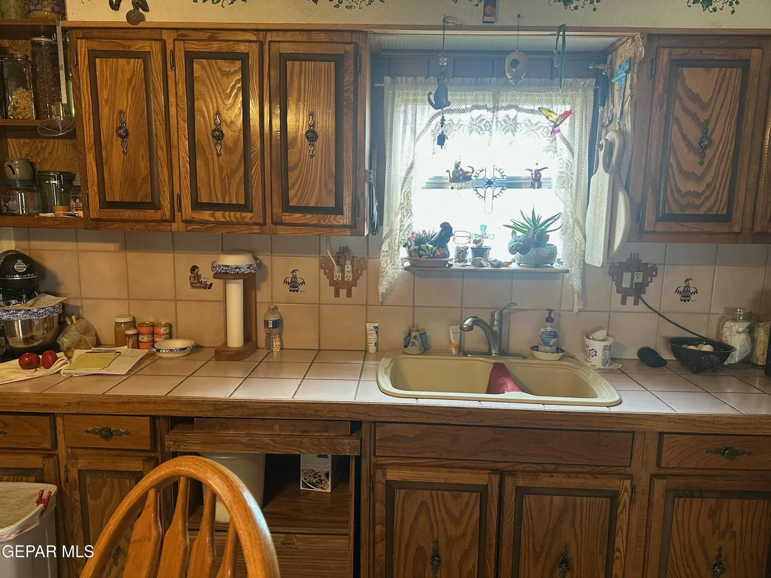Photo of 8701 Hickory Lane