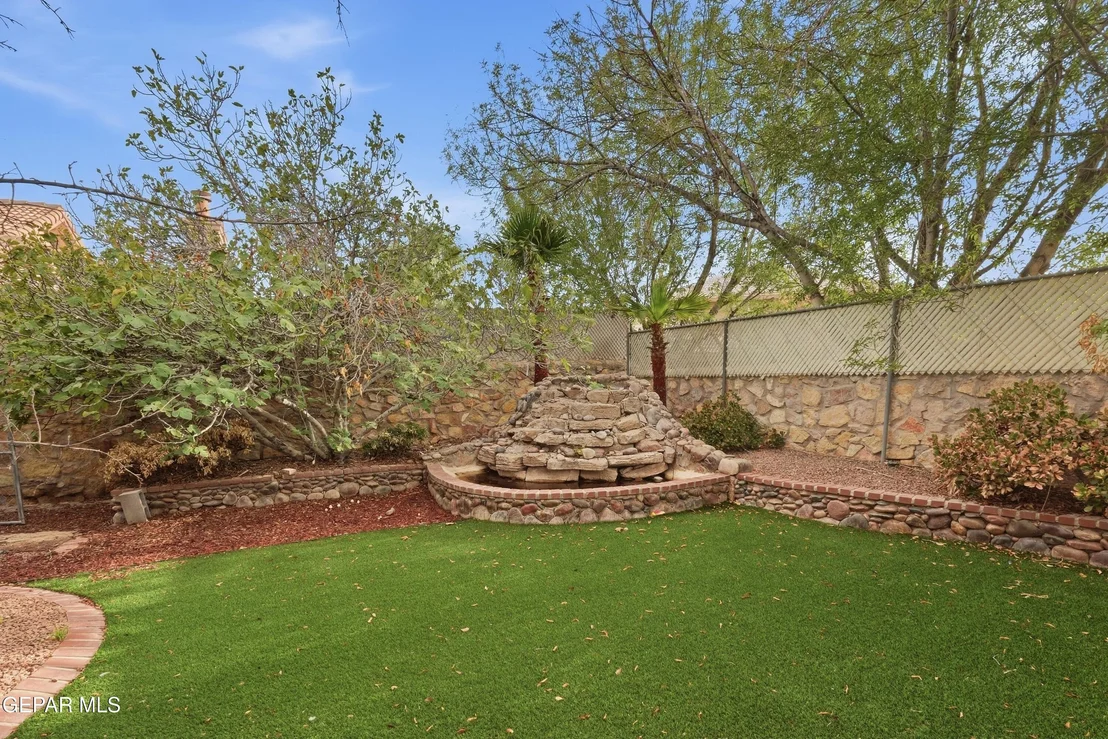 Photo of 1329 Whirlaway Drive